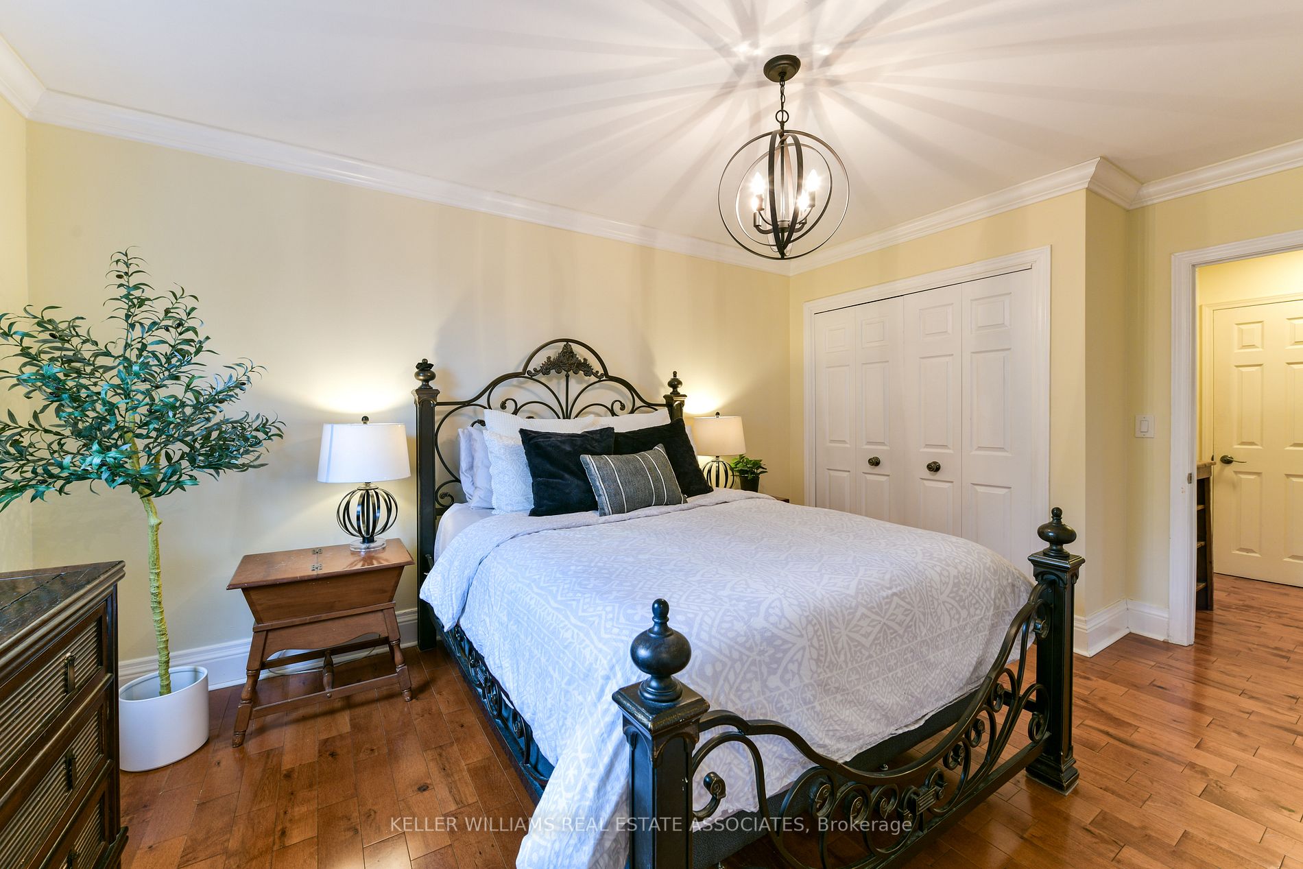 Listing W5926096 - Large Photo # 7