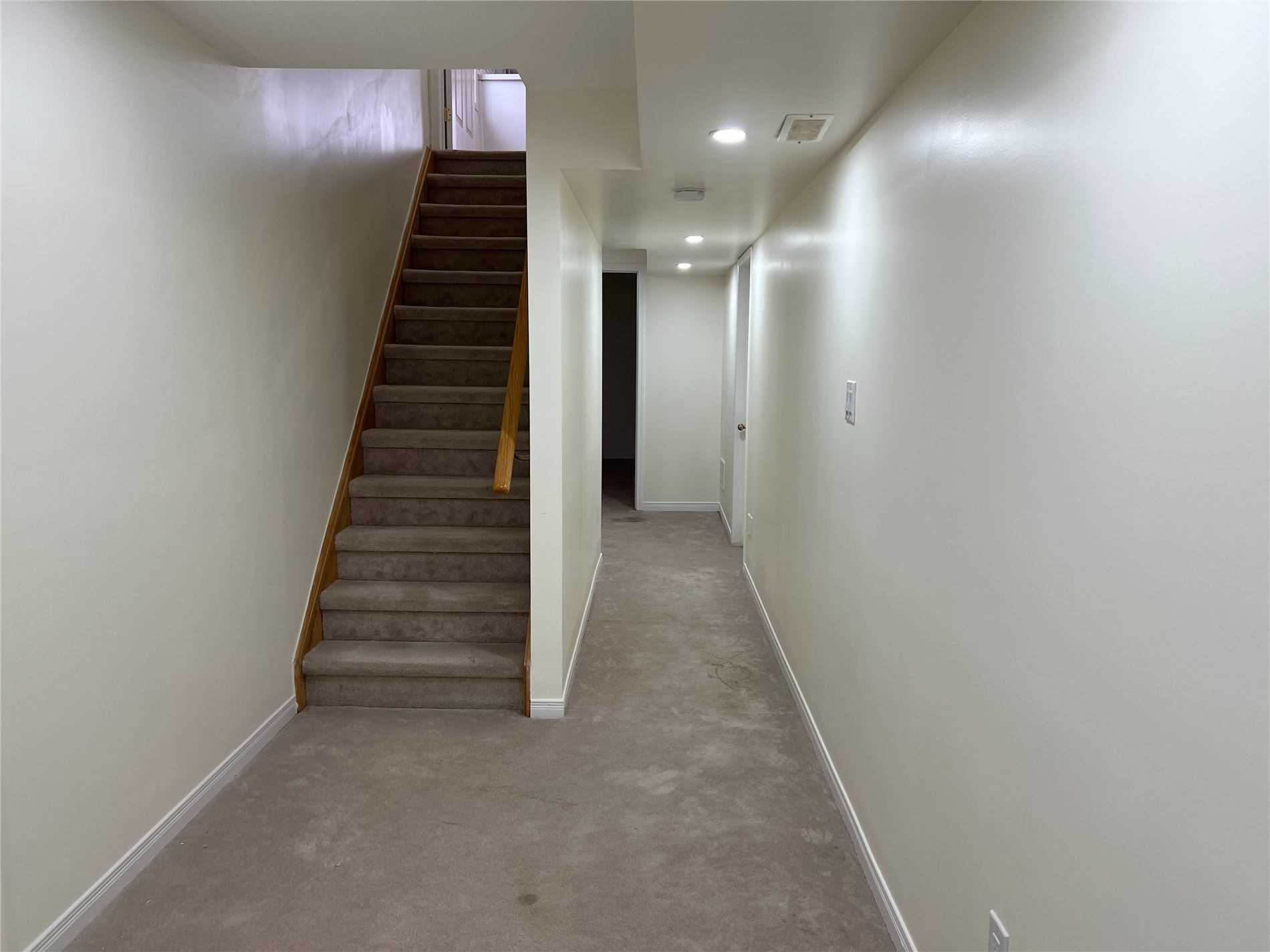 Listing W5926167 - Large Photo # 17