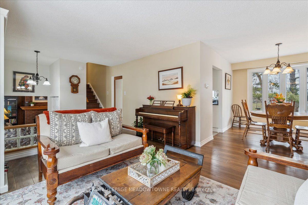 Listing W5926644 - Large Photo # 8