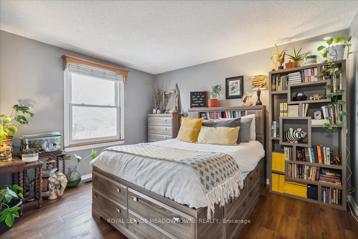 Listing W5926644 - Large Photo # 26