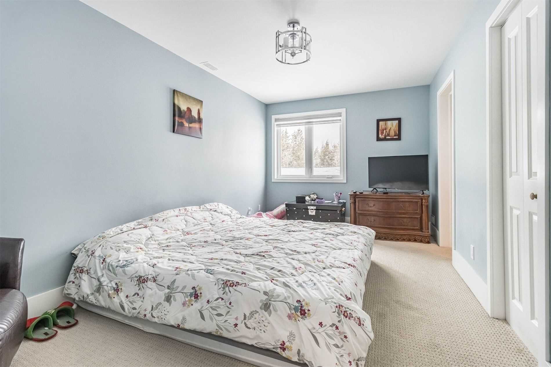 Listing W5926743 - Large Photo # 17
