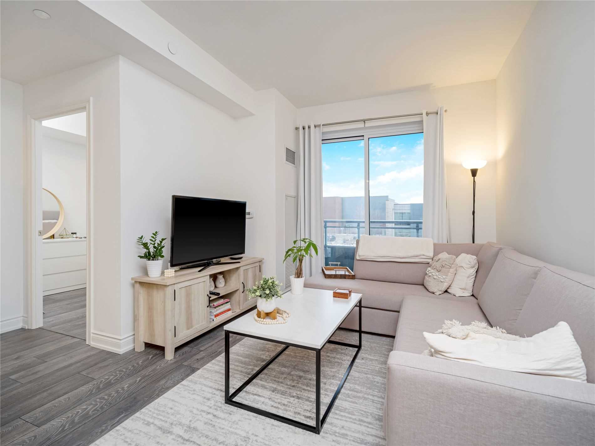 Listing W5926887 - Large Photo # 11
