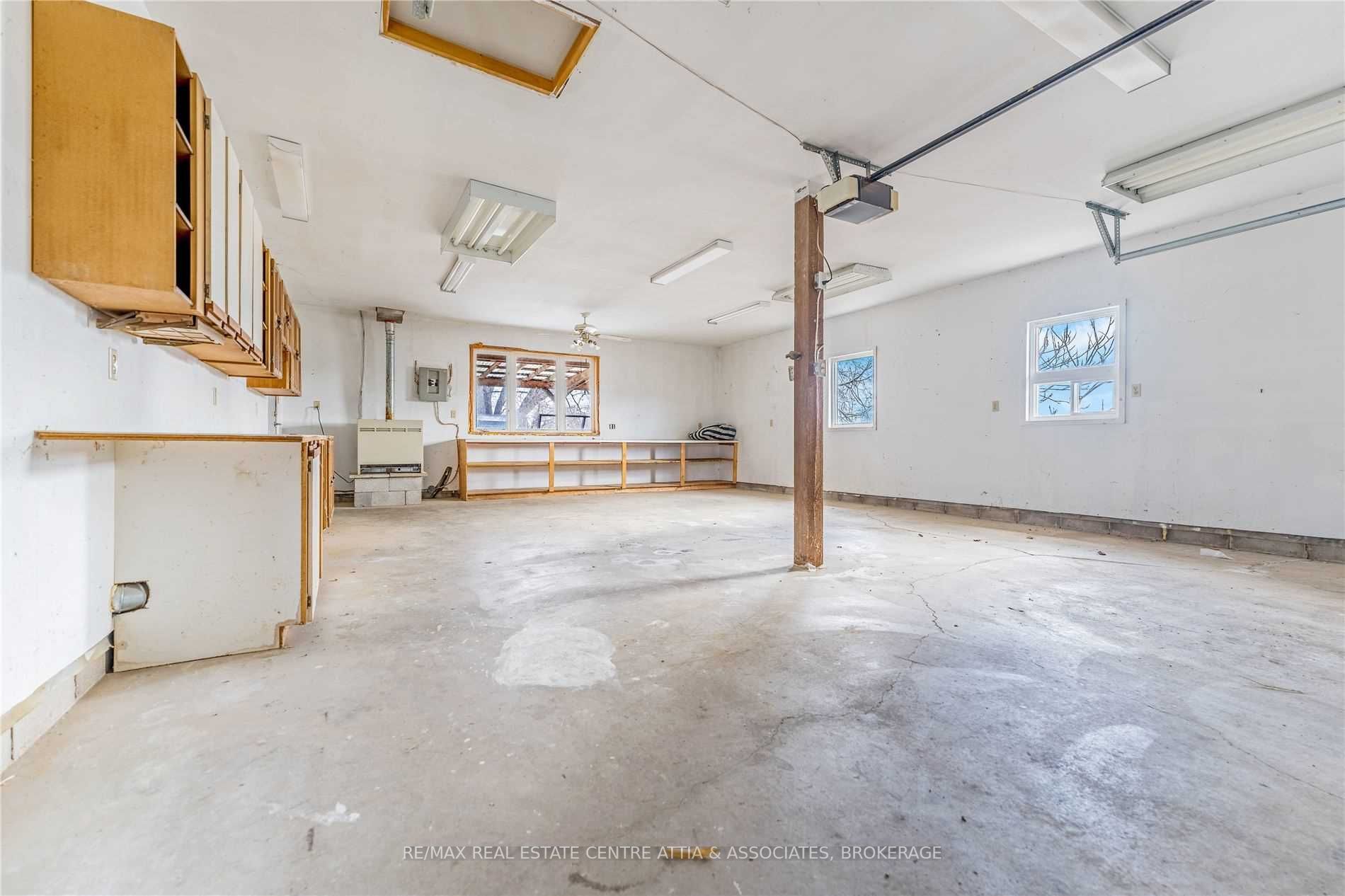 Listing W5926903 - Large Photo # 5