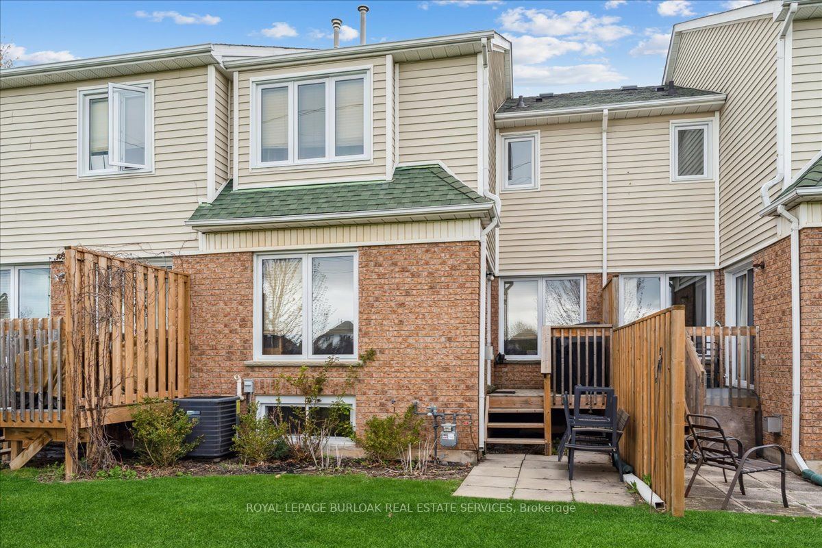 2215 Cleaver Ave, #22