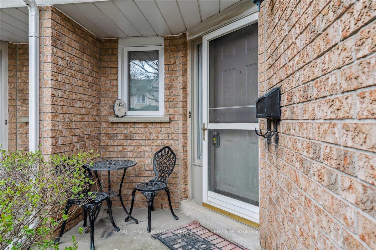 2215 Cleaver Ave, #22