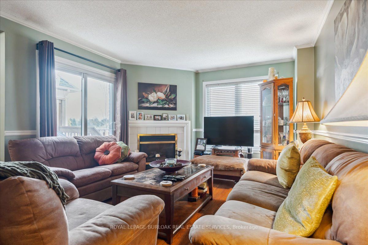 2215 Cleaver Ave, #22