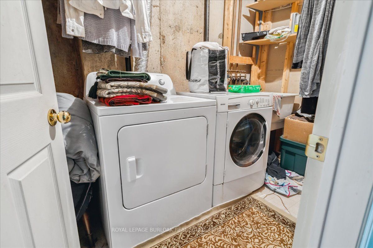 2215 Cleaver Ave, #22