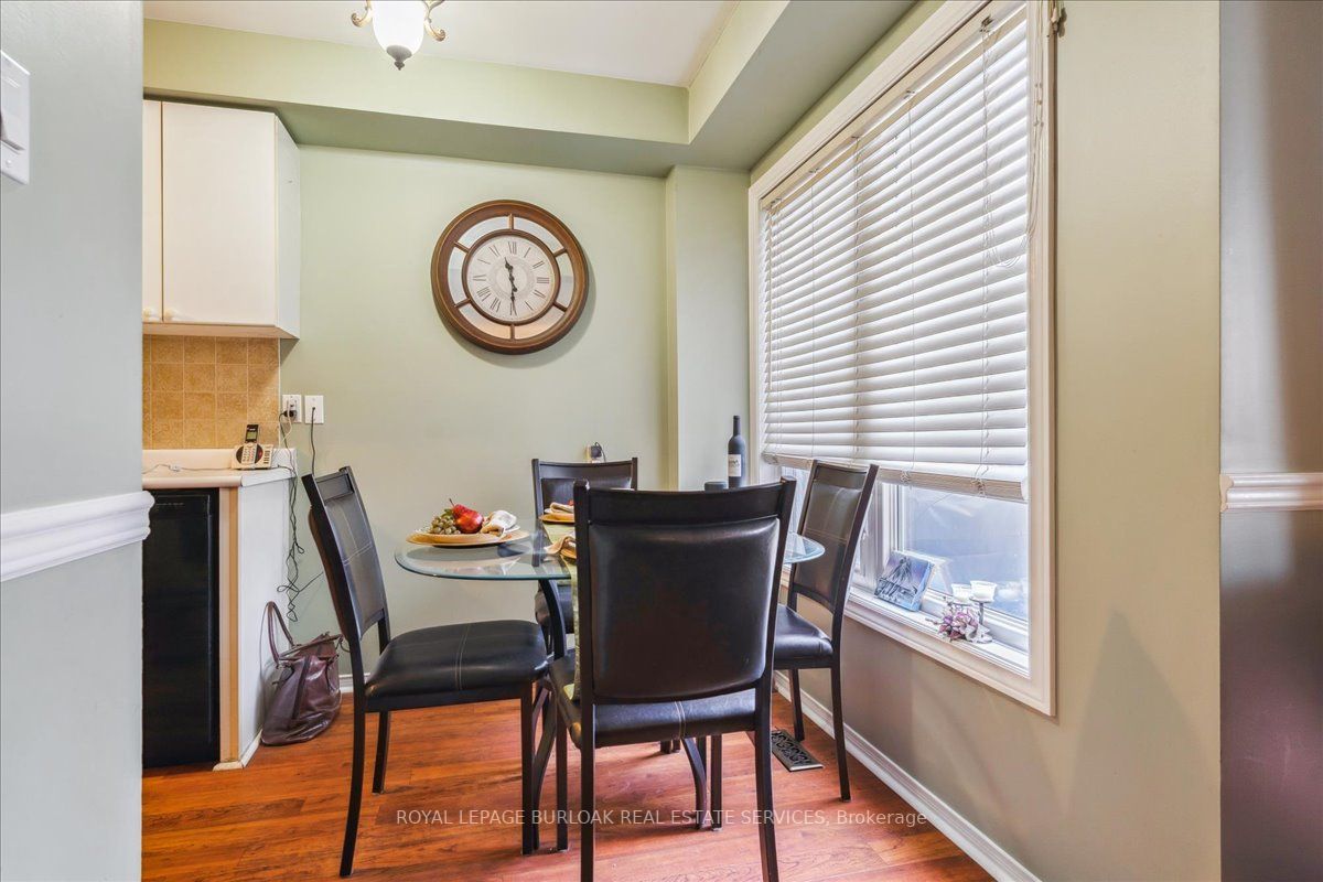 2215 Cleaver Ave, #22