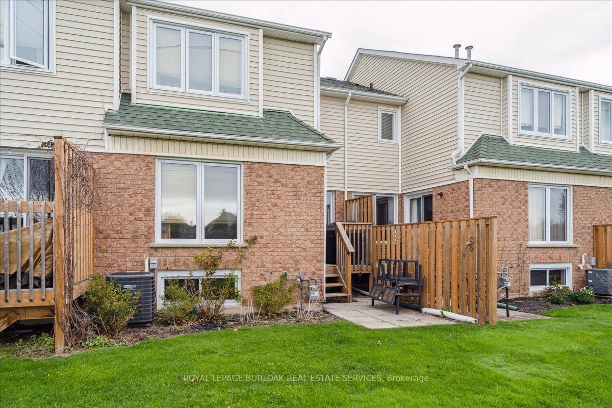 2215 Cleaver Ave, #22