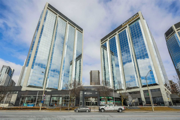 3300 Bloor St W, Toronto
