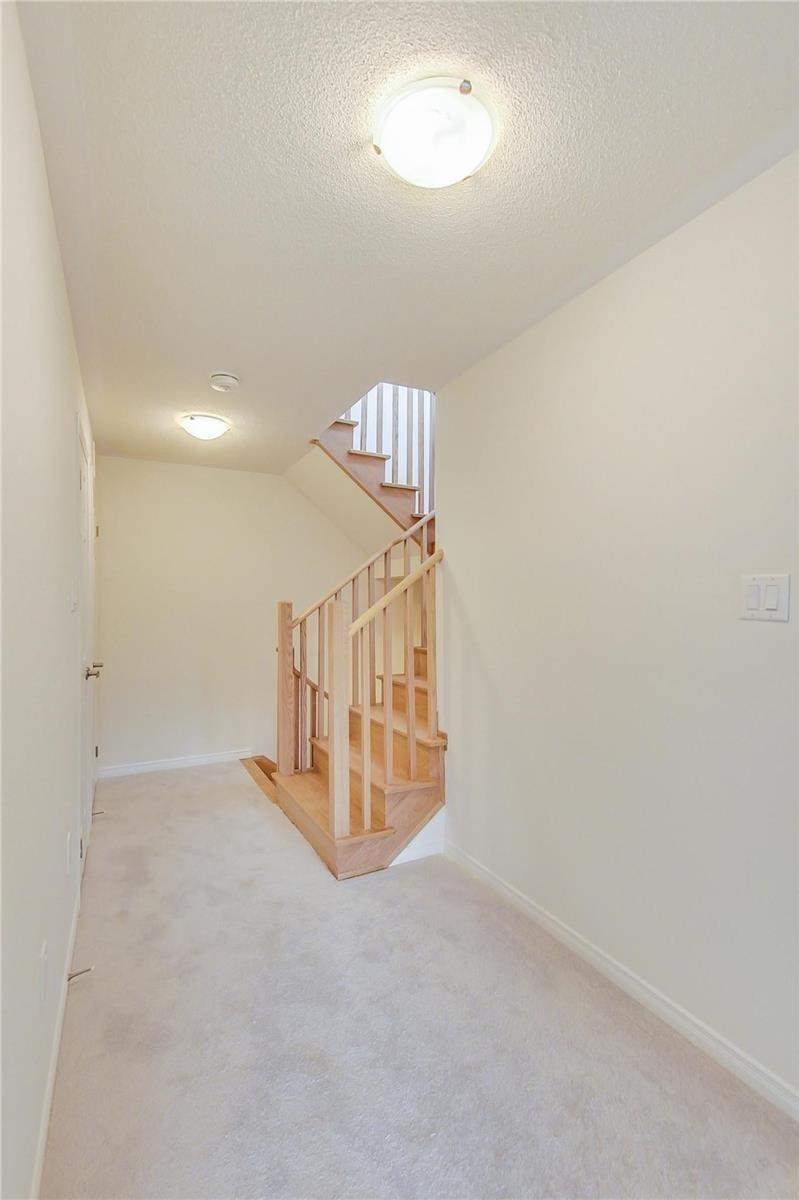 30 Woodstream Dr, #7