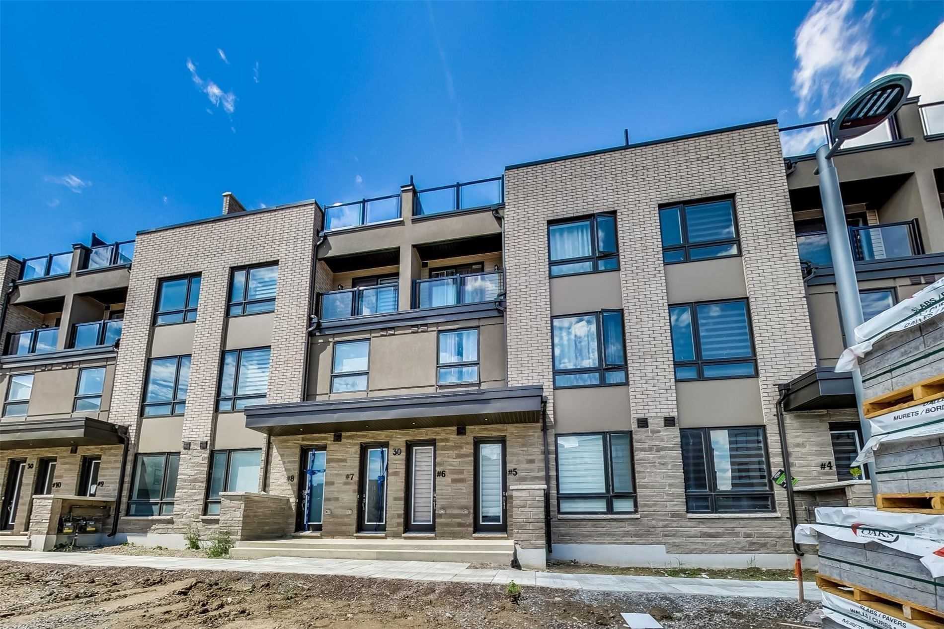 30 Woodstream Dr, #7