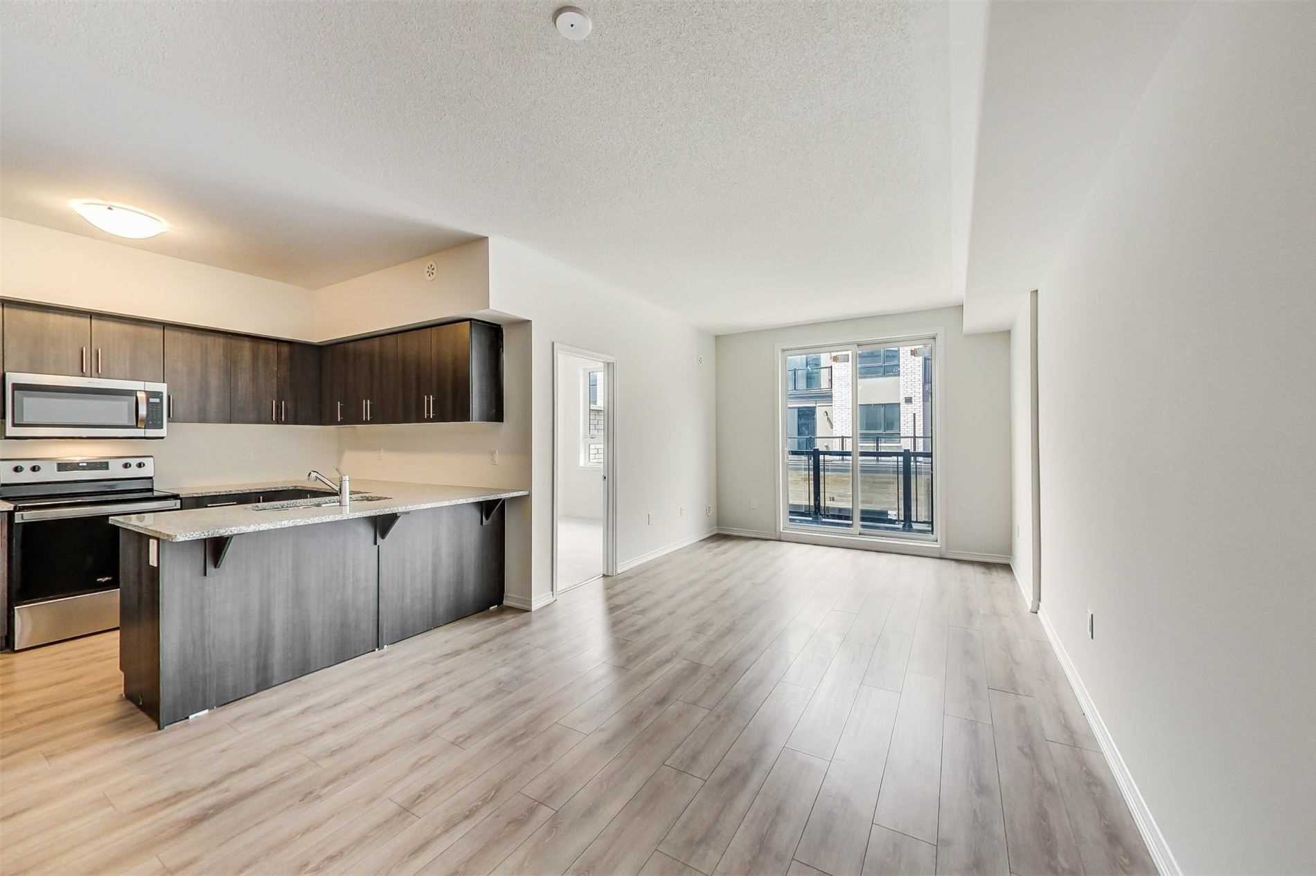 30 Woodstream Dr, #7