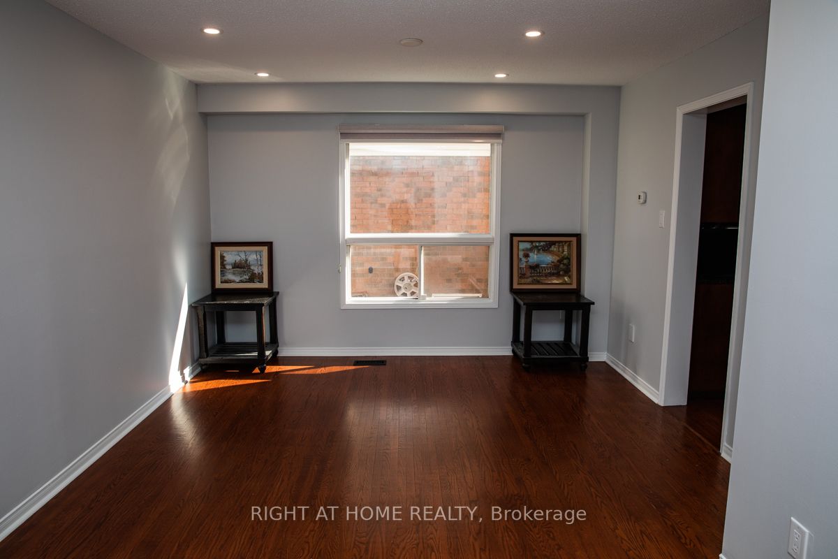 Listing W5927176 - Large Photo # 14