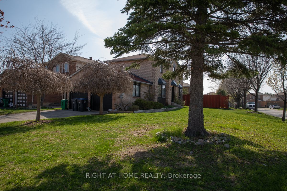 Listing W5927176 - Large Photo # 3