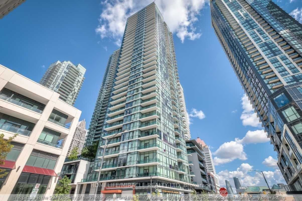 4065 Brickstone Mews, Mississauga