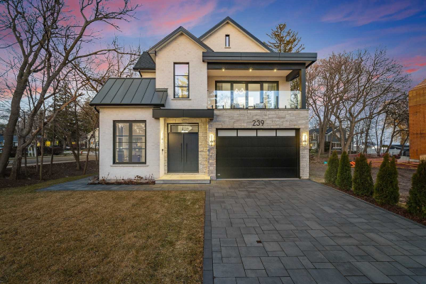 239 Green St, Burlington
