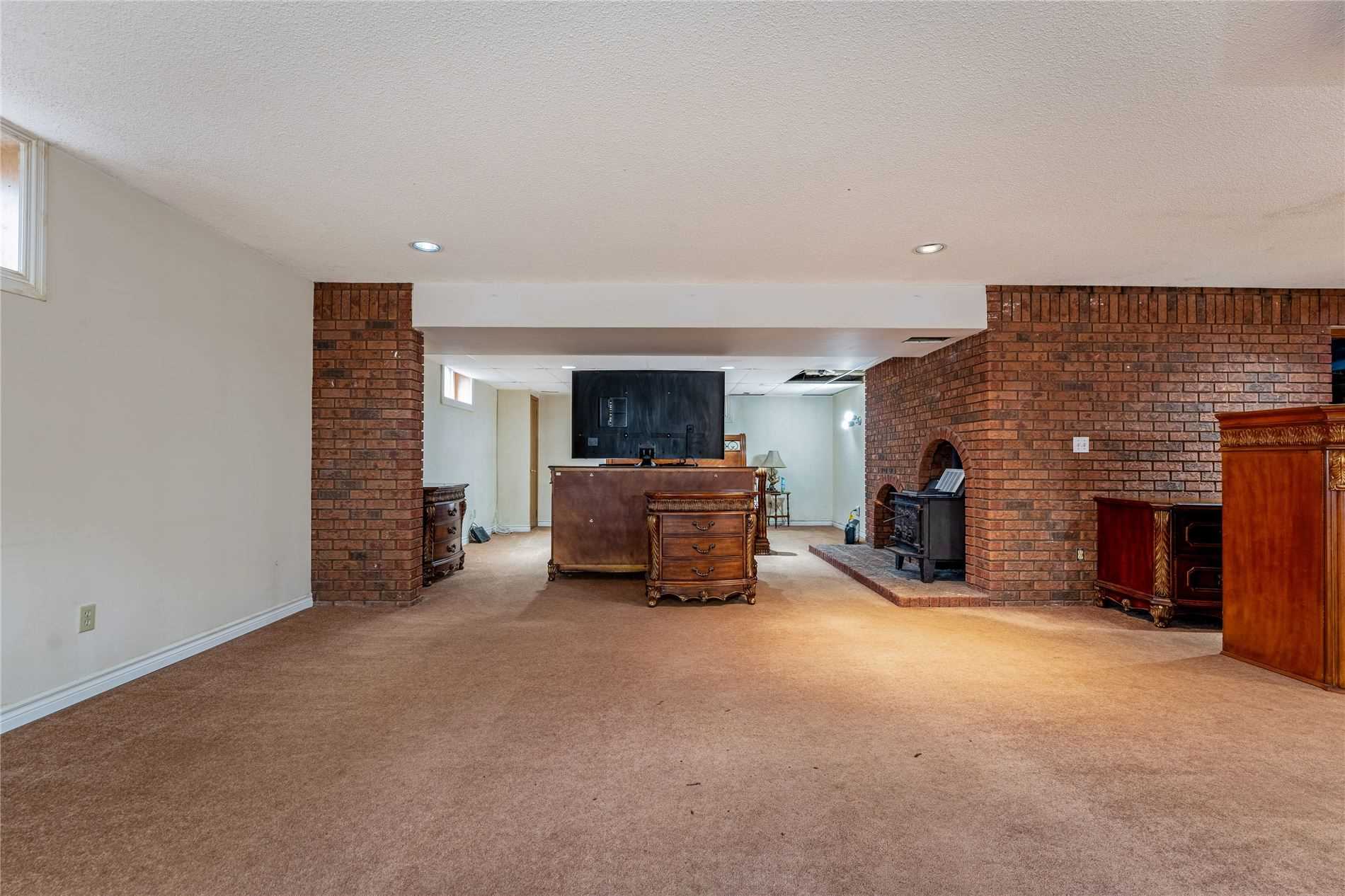 Listing W5927363 - Large Photo # 22