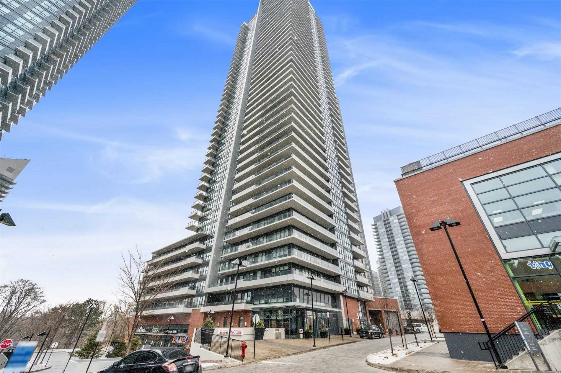 10 Park Lawn Rd, #427
