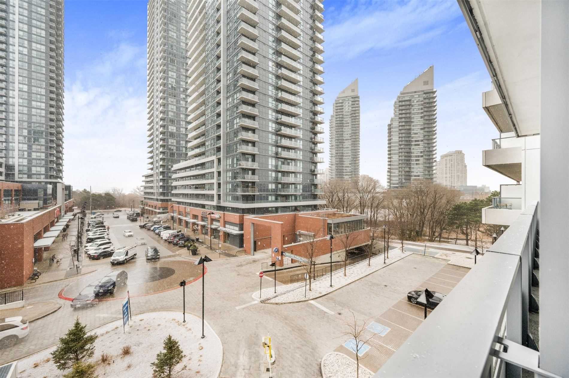10 Park Lawn Rd, #427