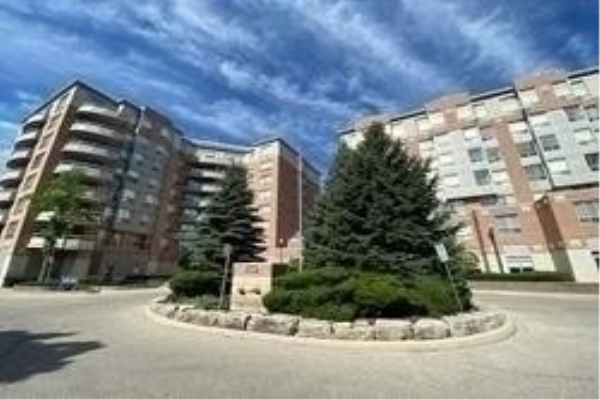 4640 Kimbermount Ave, Mississauga