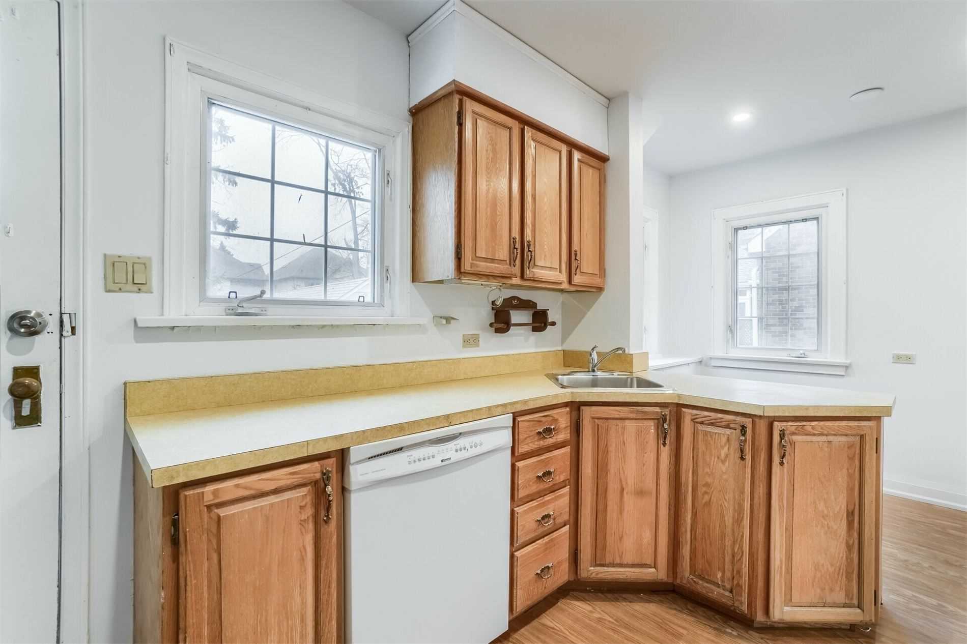 Listing W5927549 - Large Photo # 16