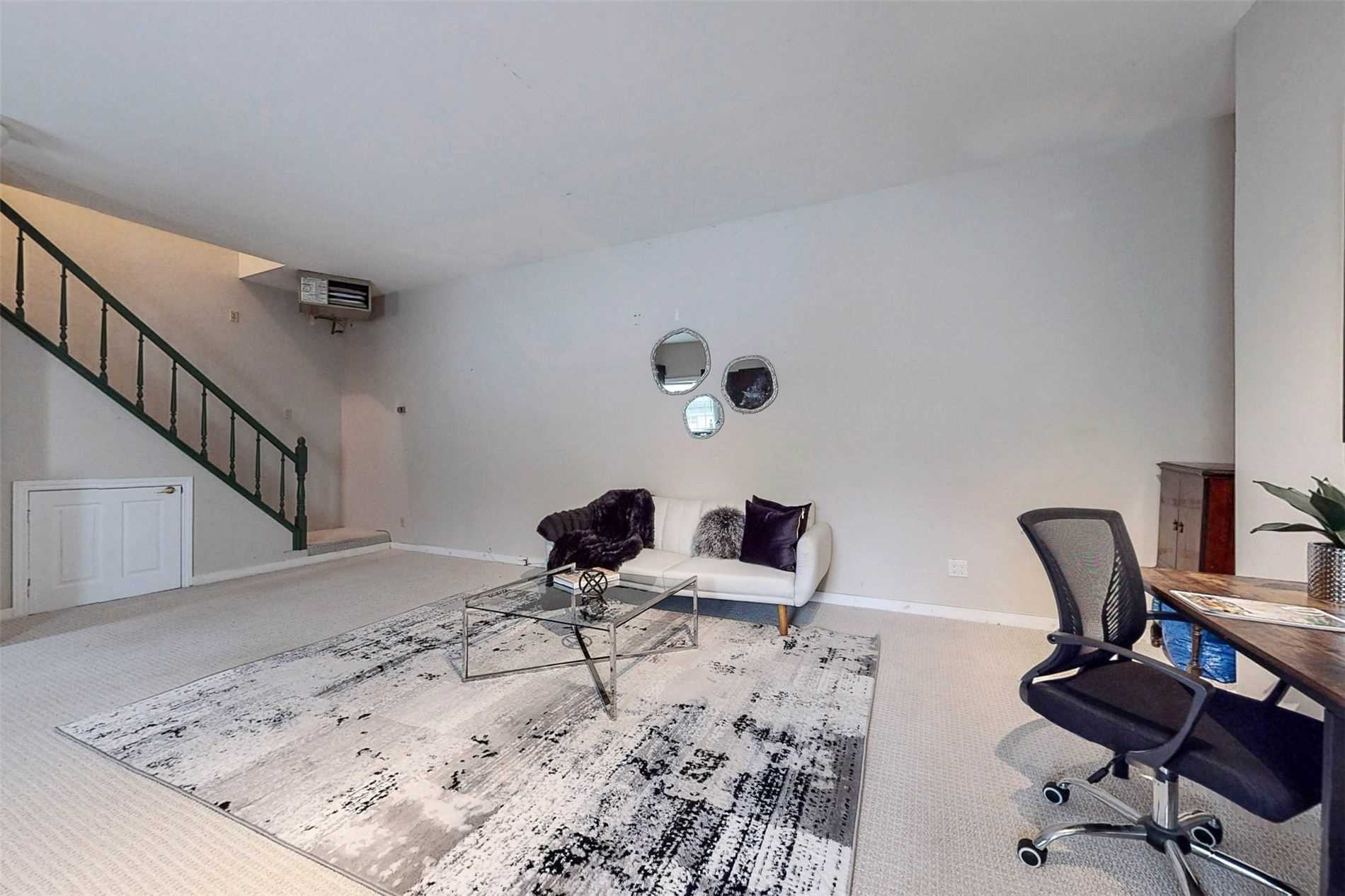 Listing W5927829 - Large Photo # 26