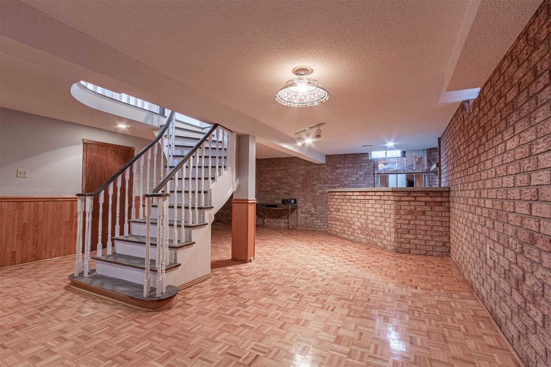 Listing W5927843 - Large Photo # 40