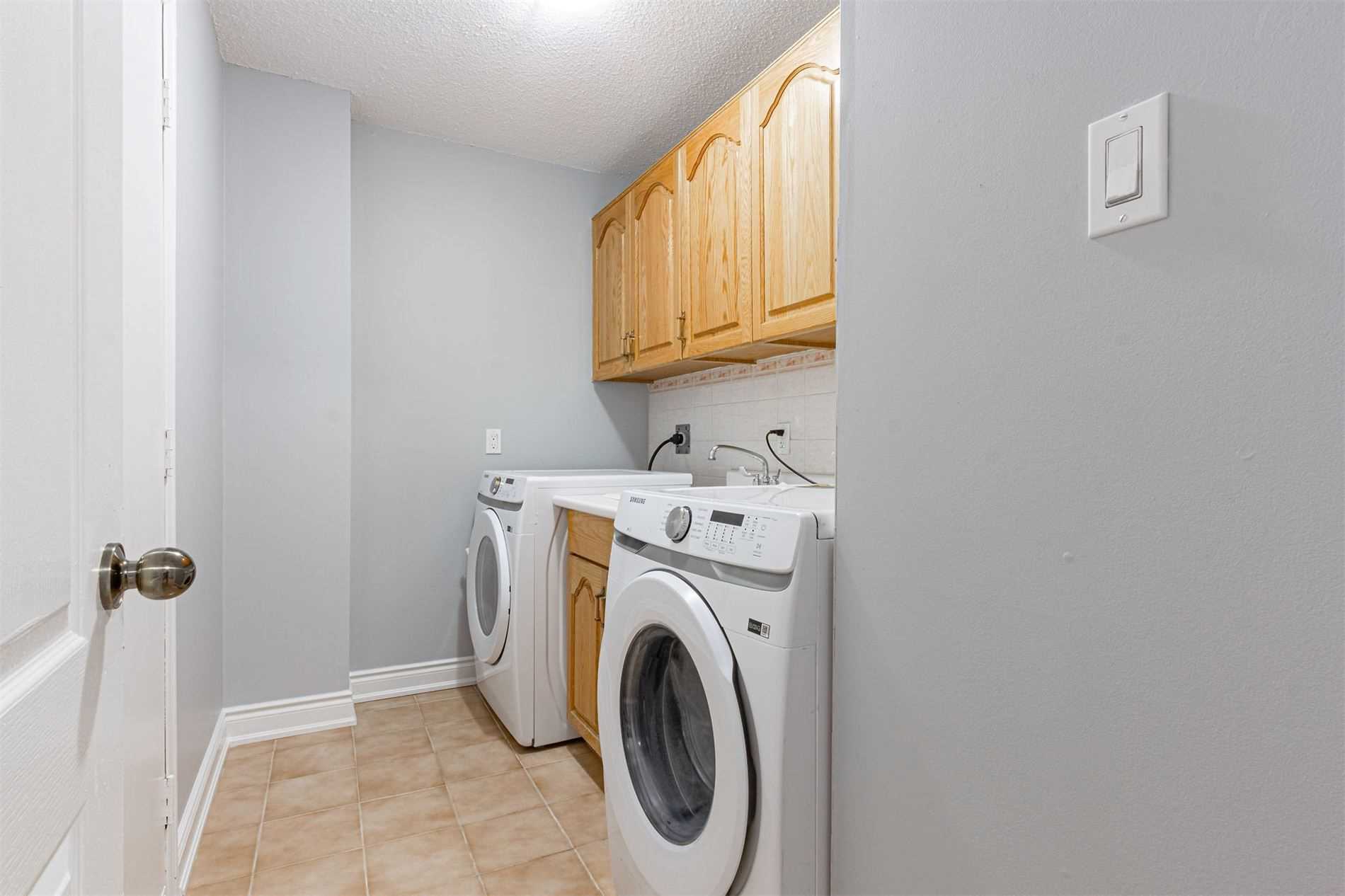 Listing W5927843 - Large Photo # 21