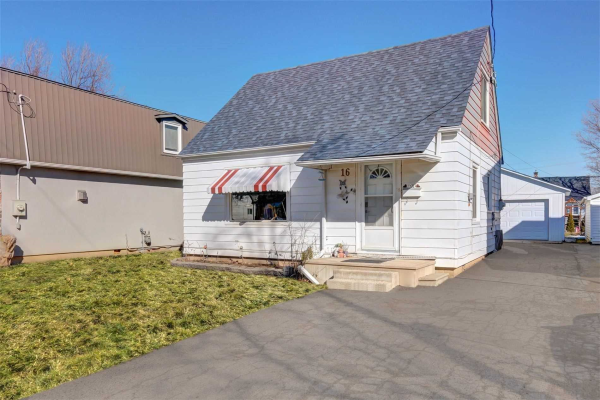 16 Sunset Blvd, Brampton