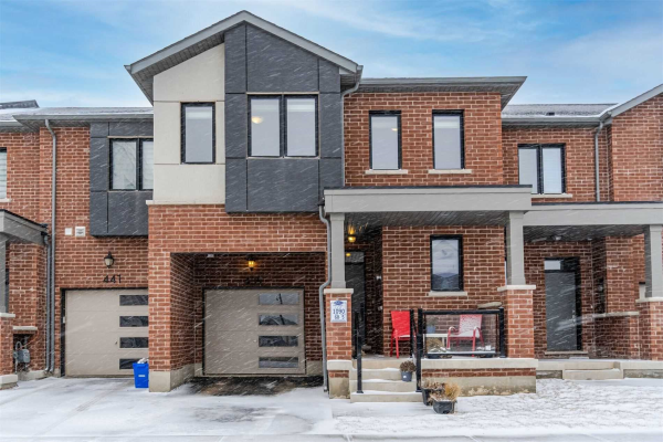 439 Gordon Krantz Ave, Milton
