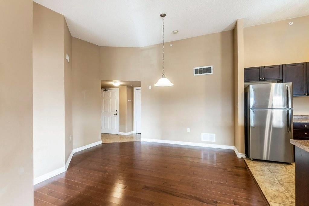 Listing W5928161 - Large Photo # 6