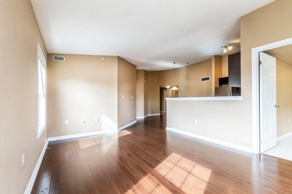 Listing W5928161 - Large Photo # 5
