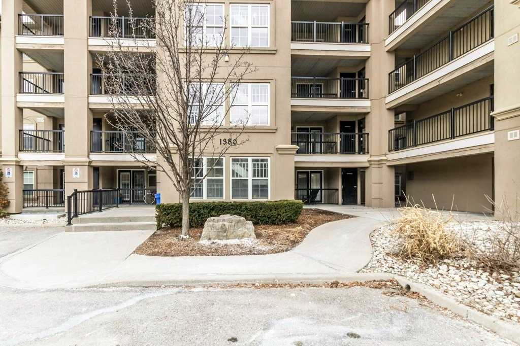 Listing W5928161 - Large Photo # 1