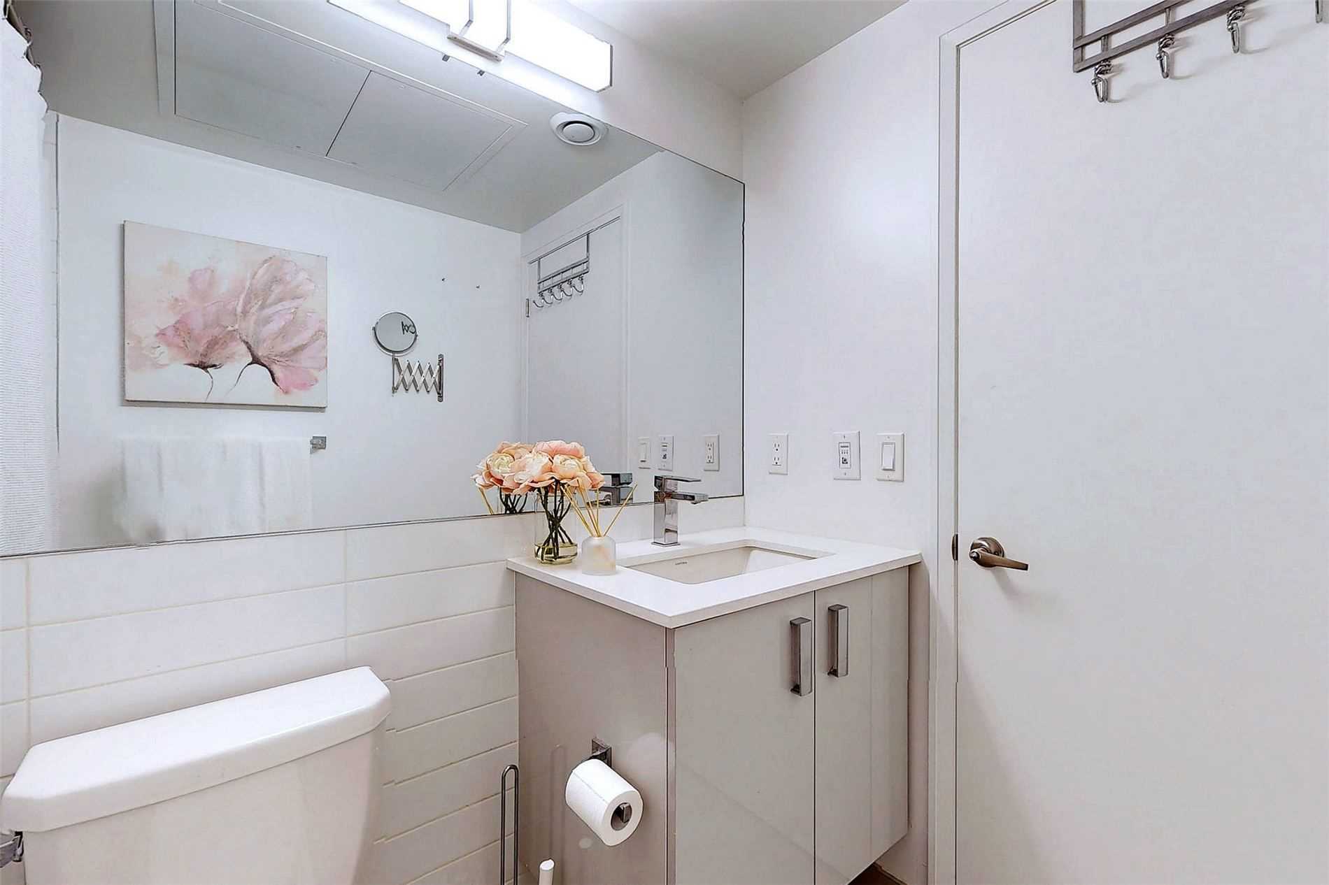 Listing W5928359 - Large Photo # 14