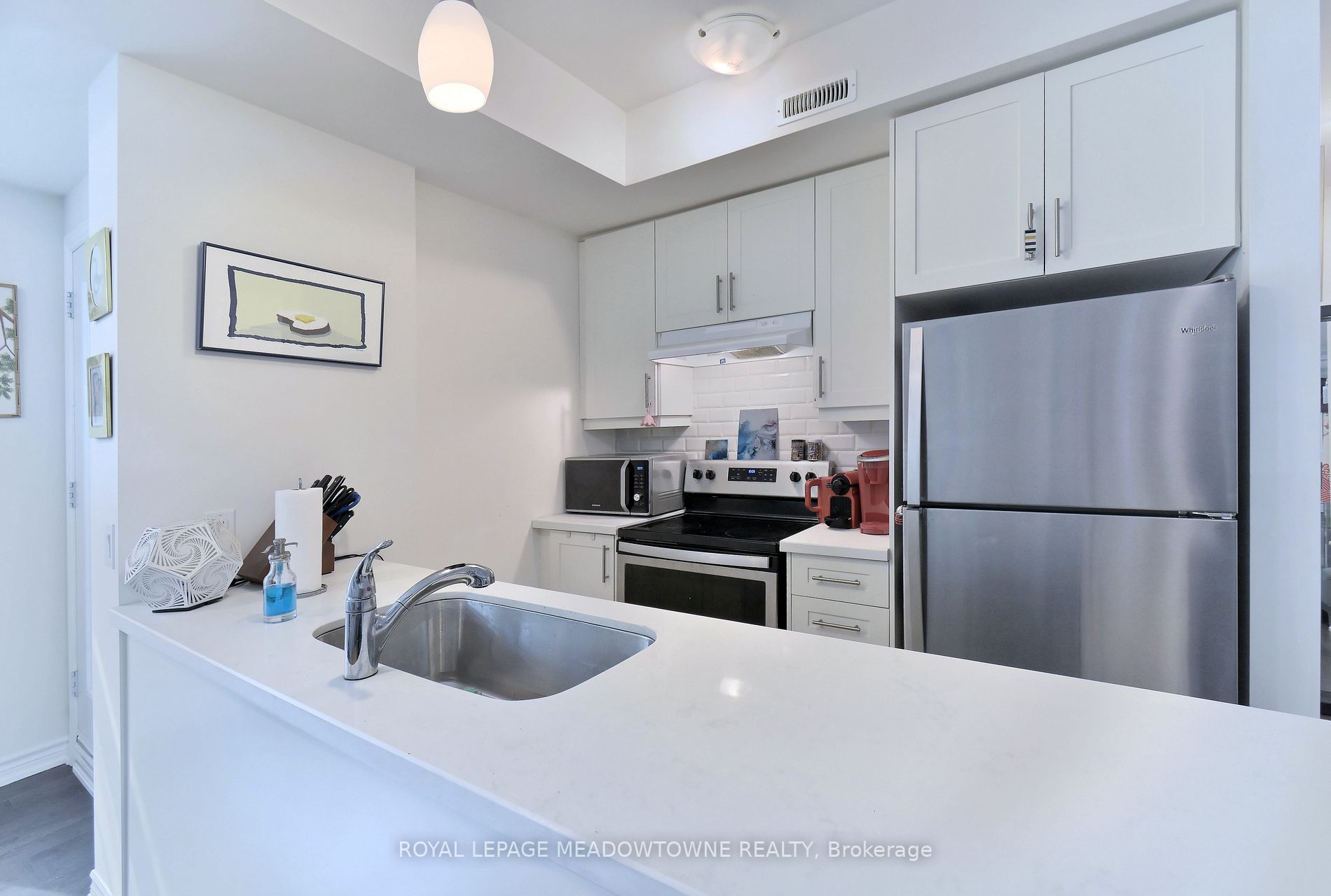Listing W5928384 - Large Photo # 6