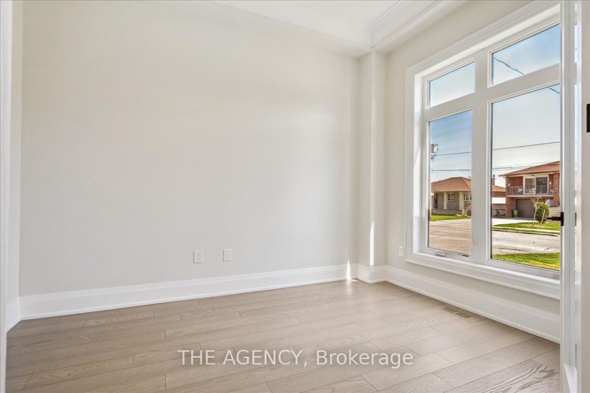 148 Spalding Rd