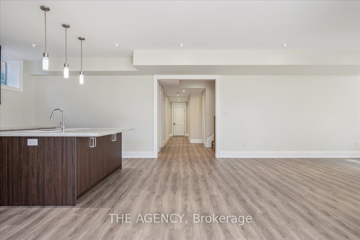148 Spalding Rd