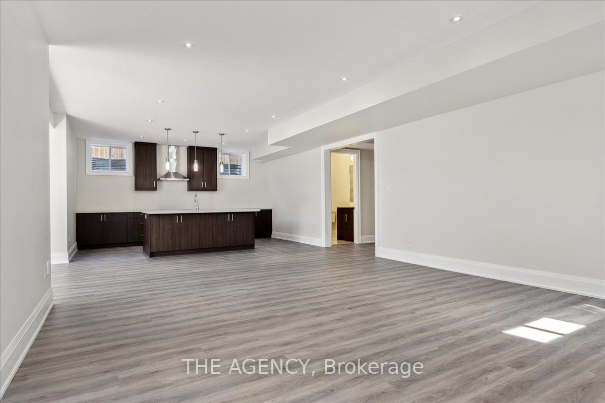 148 Spalding Rd