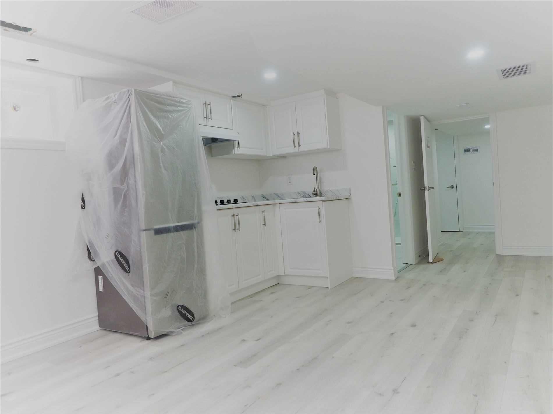 Listing W5928661 - Large Photo # 7
