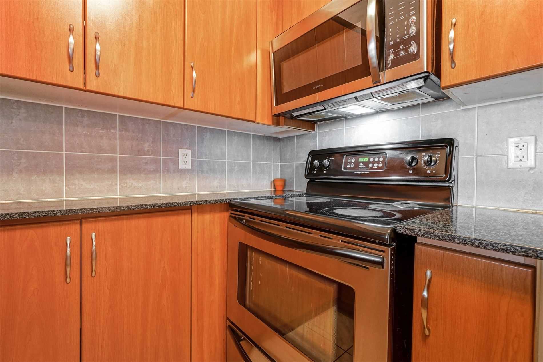 Listing W5928683 - Large Photo # 12