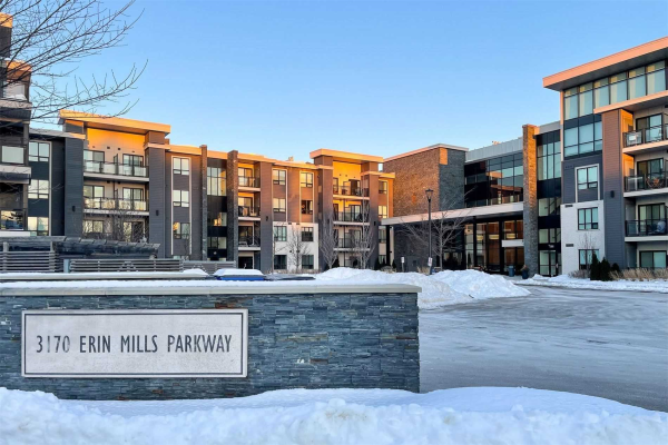 3170 Erin Mills Pkwy, Mississauga