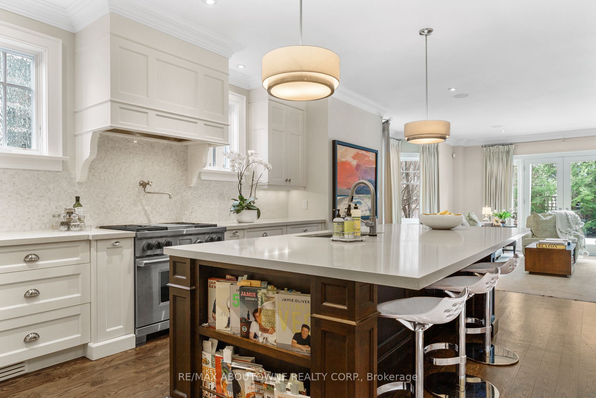 166 Watson Ave