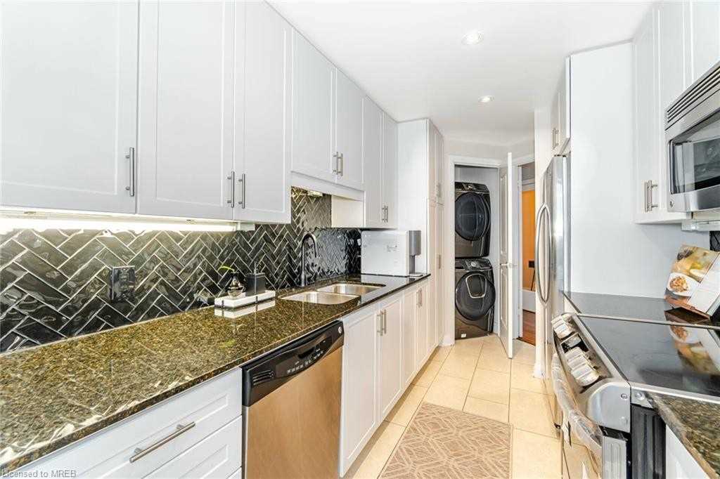 Listing W5929631 - Large Photo # 16