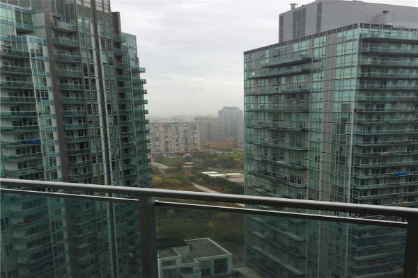 3939 Duke Of York Blvd, Mississauga