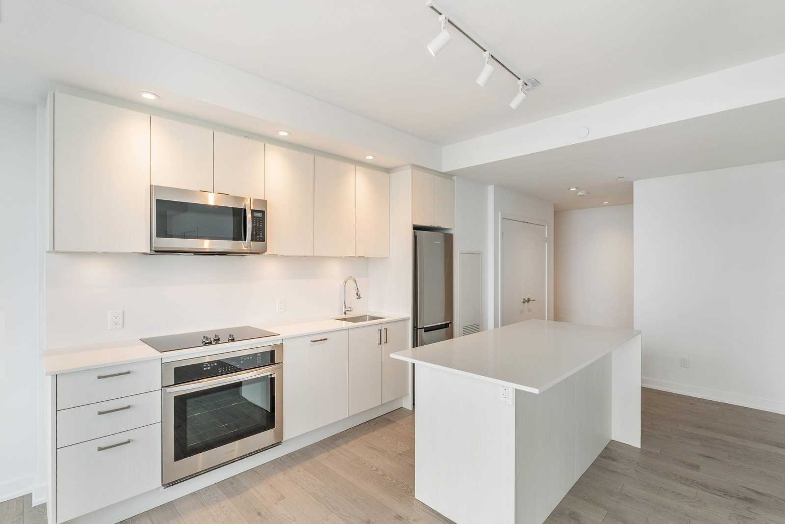 1926 Lake Shore Blvd W, #3906
