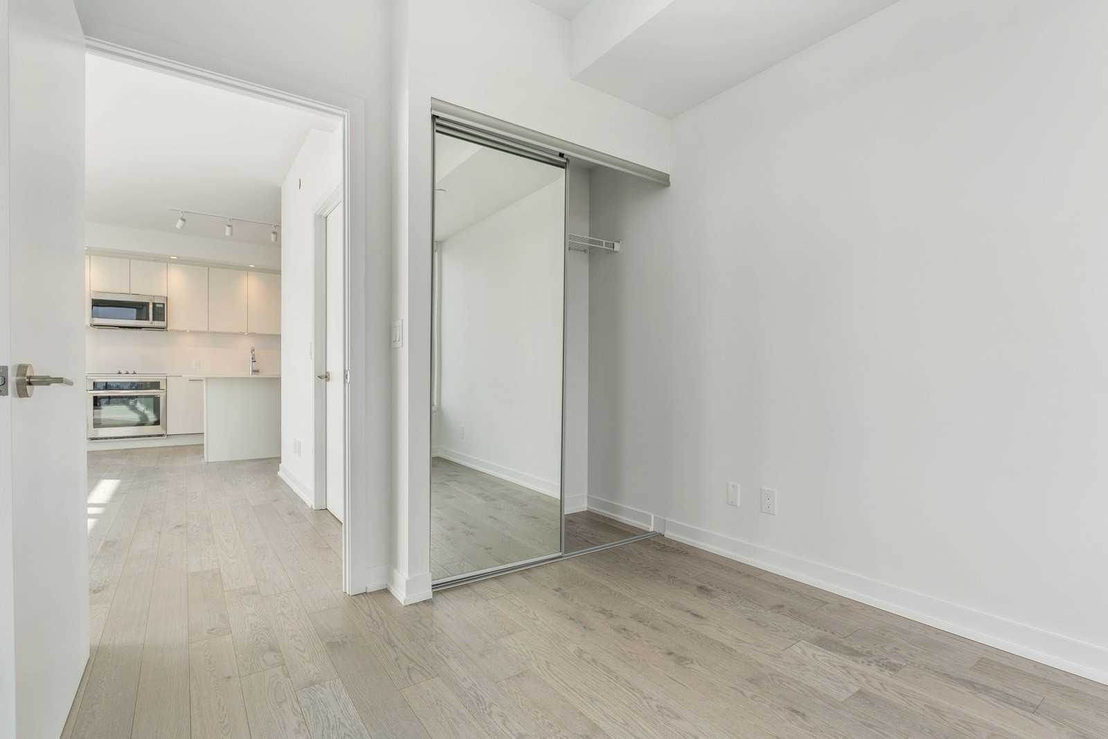 1926 Lake Shore Blvd W, #3906