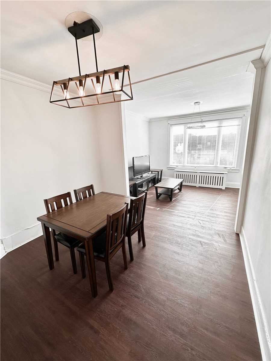 Listing W5930519 - Large Photo # 1