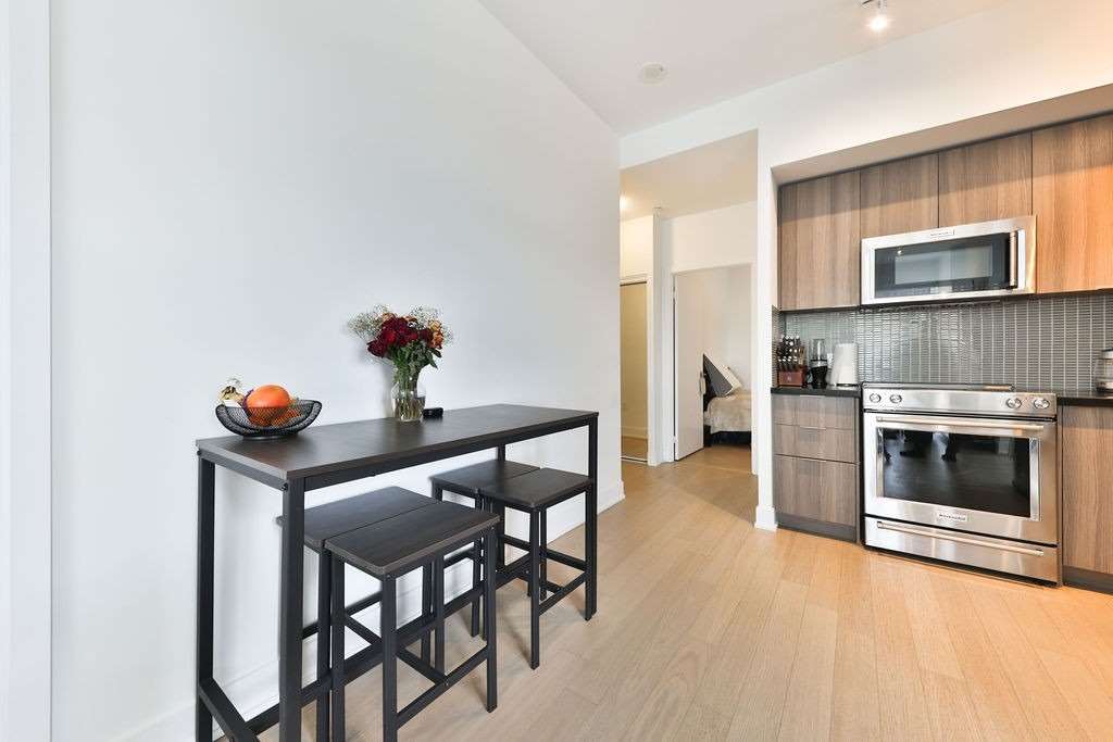 20 Shore Breeze Drive, #702