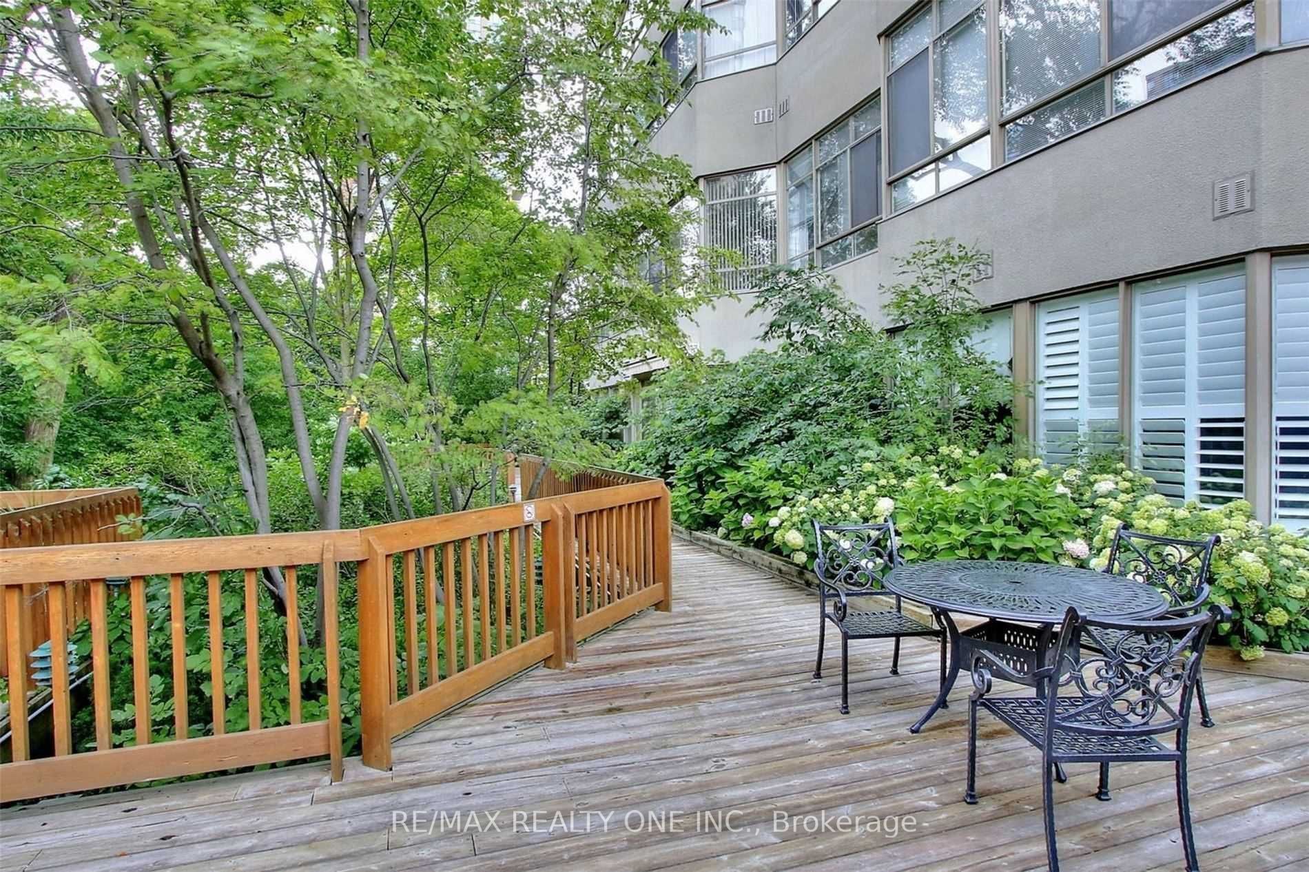 3605 Kariya Dr, #Ph11